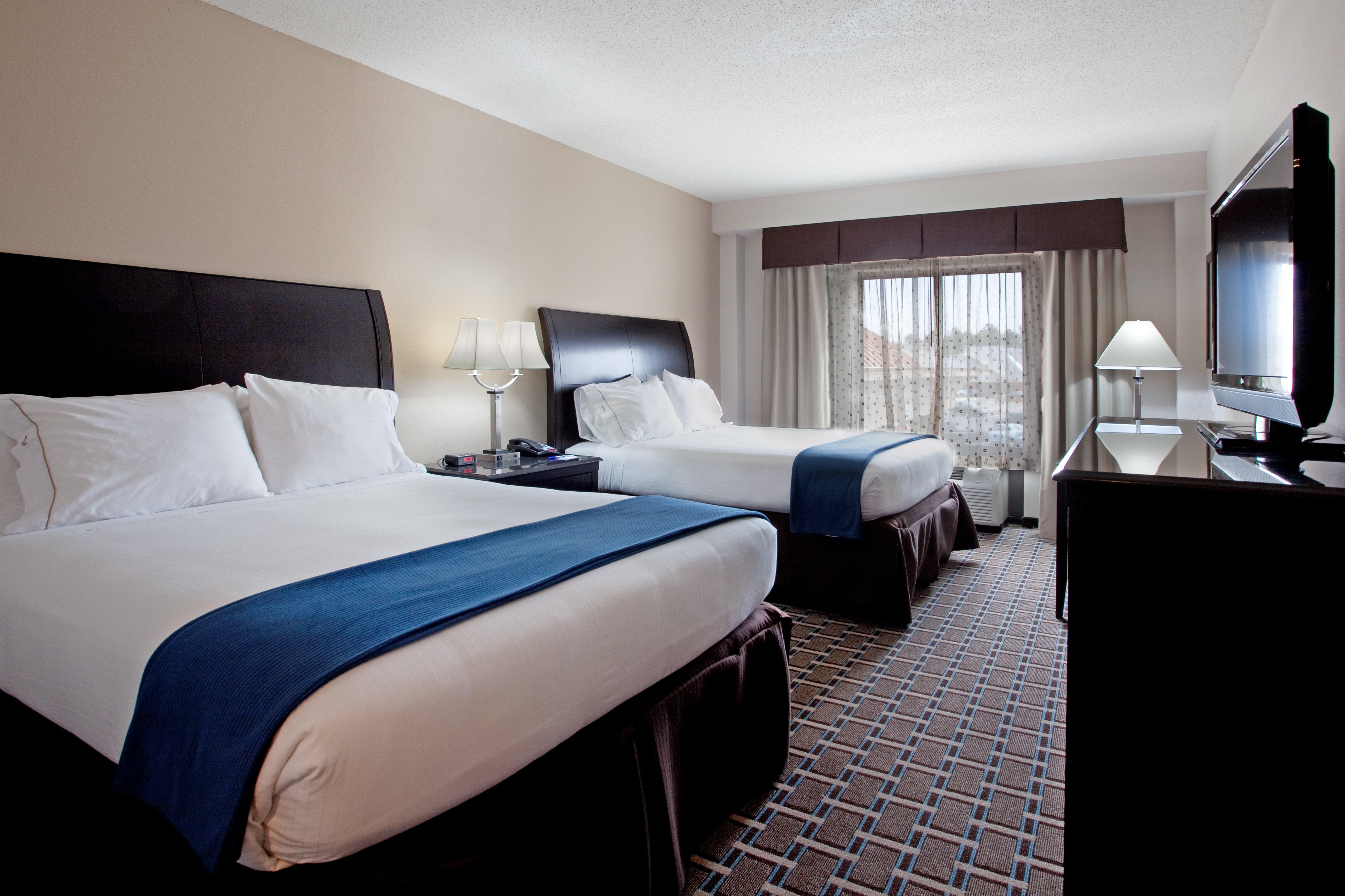 Holiday Inn Express Hotel & Suites Hope Mills-Fayetteville Airport By Ihg Eksteriør billede