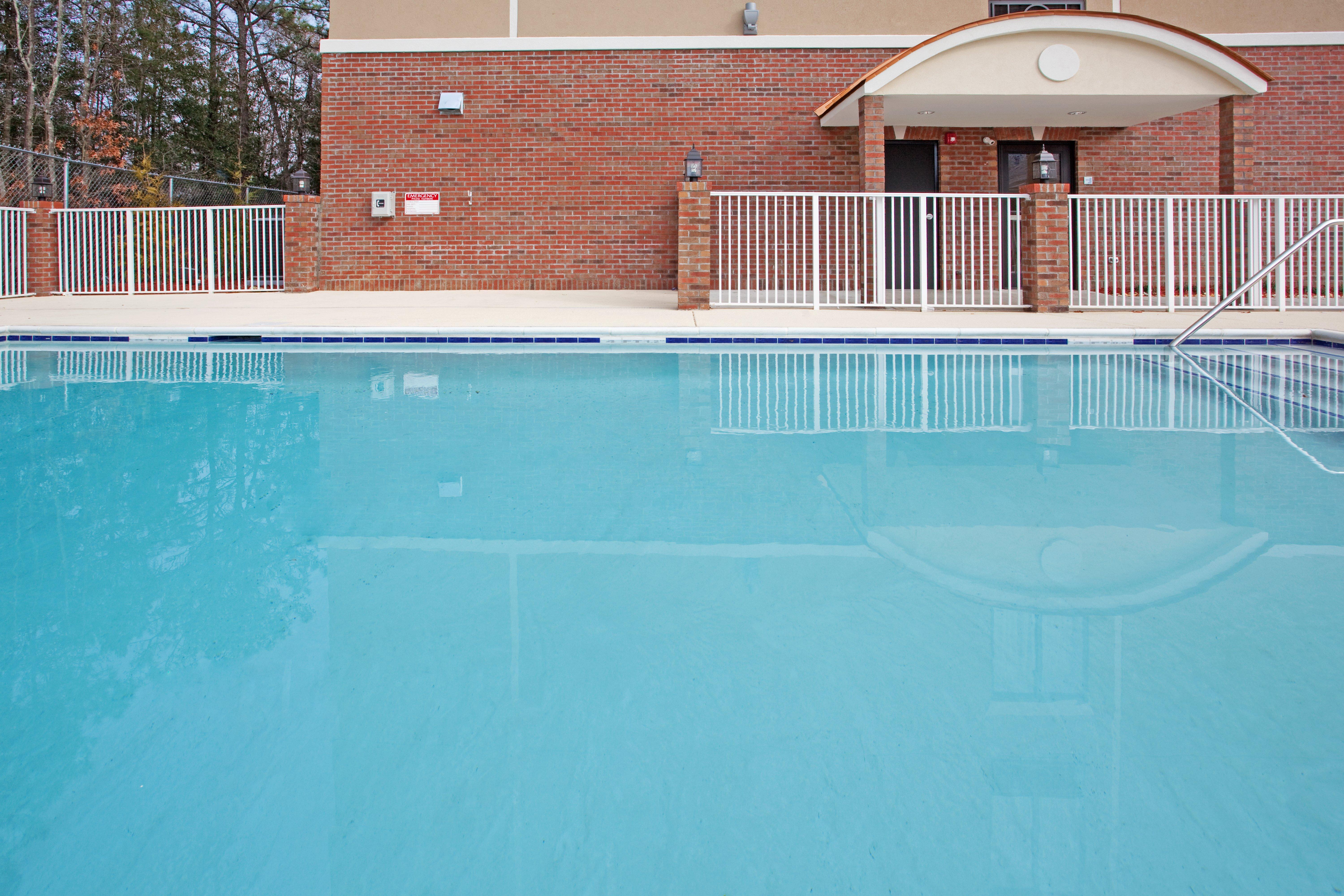 Holiday Inn Express Hotel & Suites Hope Mills-Fayetteville Airport By Ihg Eksteriør billede