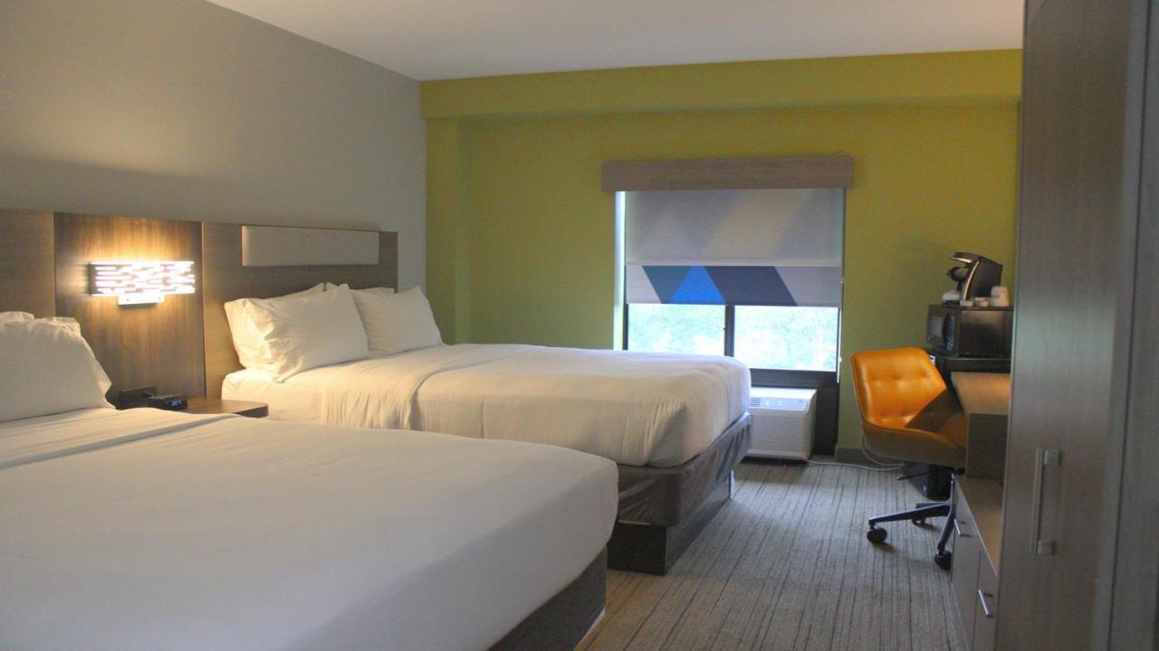 Holiday Inn Express Hotel & Suites Hope Mills-Fayetteville Airport By Ihg Eksteriør billede