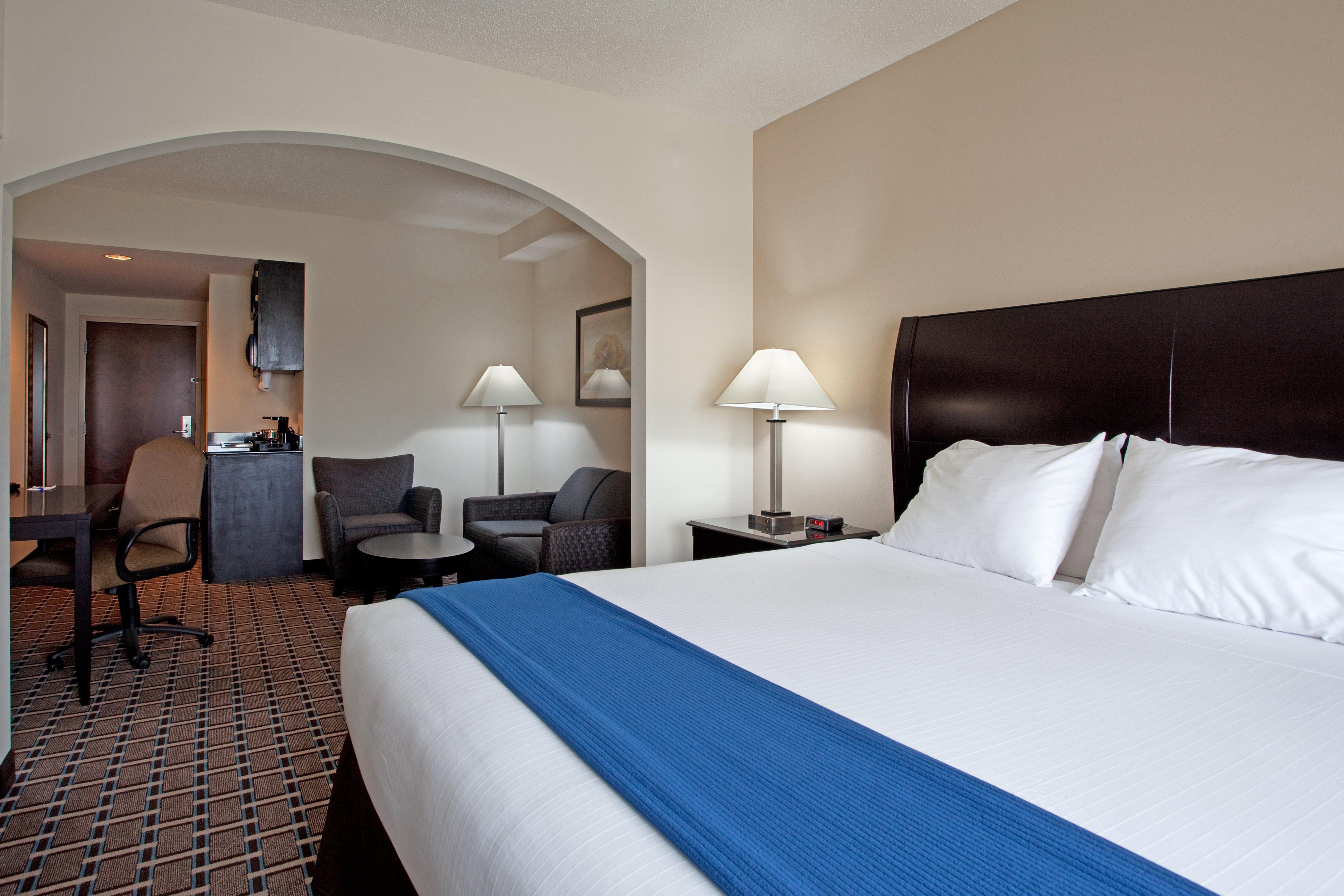 Holiday Inn Express Hotel & Suites Hope Mills-Fayetteville Airport By Ihg Værelse billede