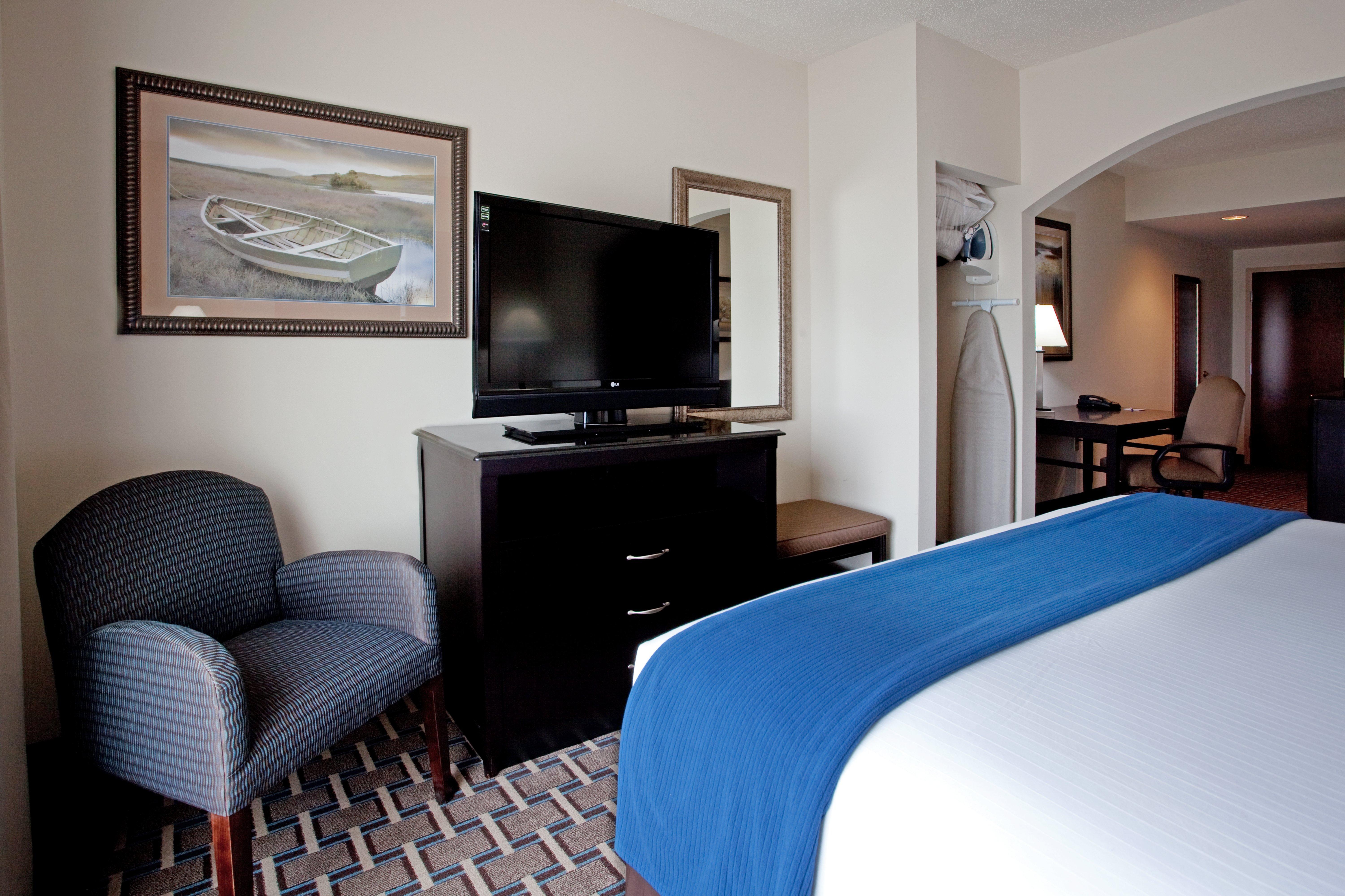 Holiday Inn Express Hotel & Suites Hope Mills-Fayetteville Airport By Ihg Eksteriør billede