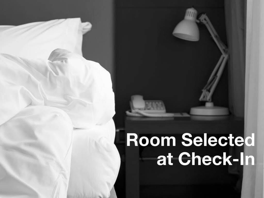 Holiday Inn Express Hotel & Suites Hope Mills-Fayetteville Airport By Ihg Eksteriør billede
